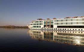 Le Fayan Nile Cruise - Every Monday From Luxor For 4 & 7 Nights, And Every Friday From Aswan For 3 & 7 Nights